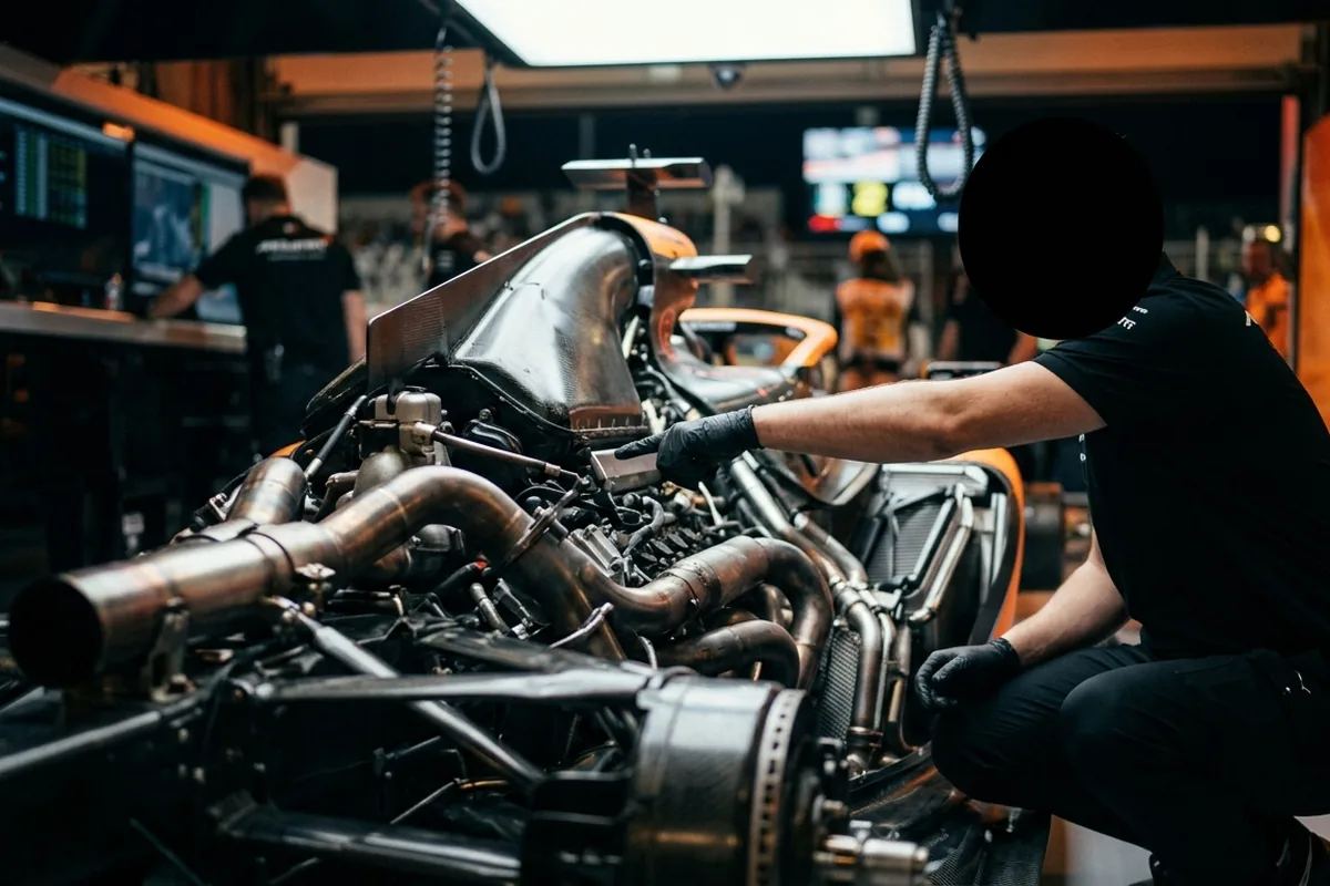 Návrat k V8 ve Formuli 1? Tvrdý střet hluku, ekologie a byznysu